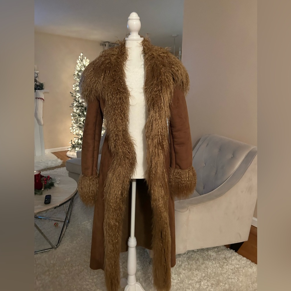 Donna Salyers Fabulous furs coat xs new!